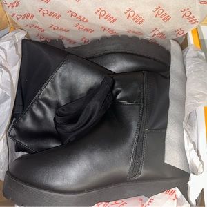 Rouge‎ Helium Black Boots